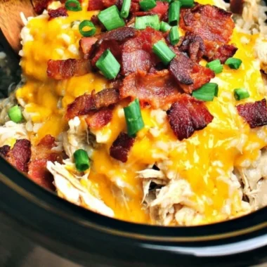 Five-ingredient crockpot dinner dishes for a budget-friendly family meal
