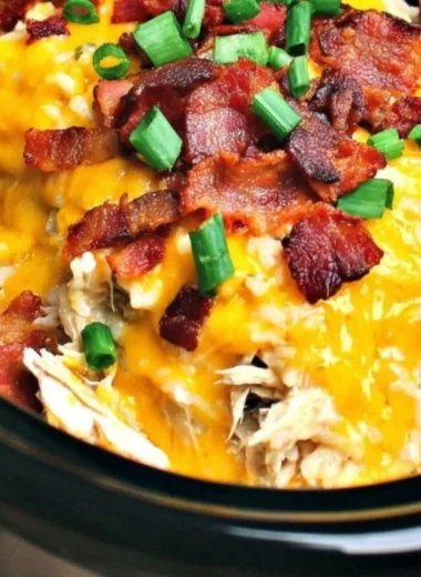 Five-ingredient crockpot dinner dishes for a budget-friendly family meal