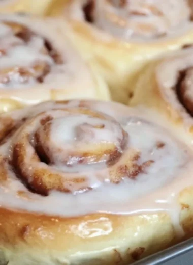 Delicious homemade cinnamon rolls fresh out of the oven
