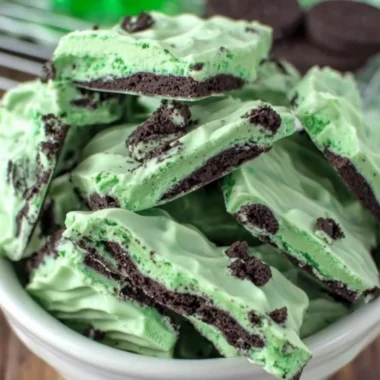 Delicious Mint Oreo Bark topped with crushed Oreos and minty goodness