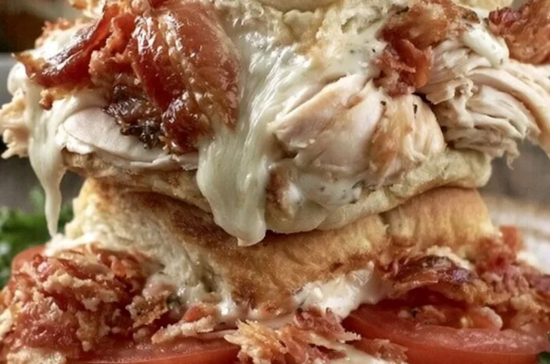 Kentucky Hot Brown Sliders served on a plate with garnishes