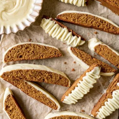 Delicious gingerbread biscotti served on a festive plate.