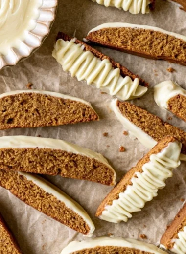 Delicious gingerbread biscotti served on a festive plate.